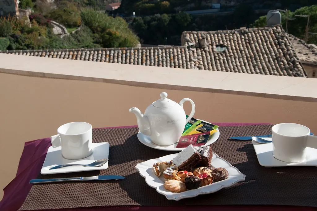 Hotel La Dimora Di Piazza Carmine Ragusa Italia