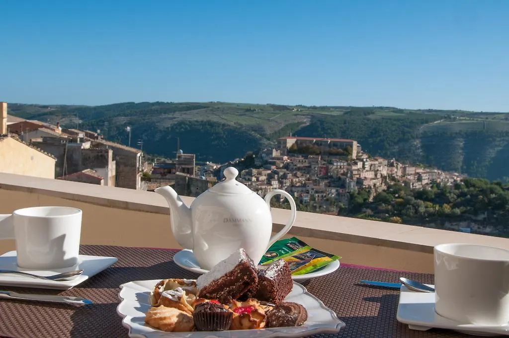 Hotel La Dimora Di Piazza Carmine Ragusa 3*,