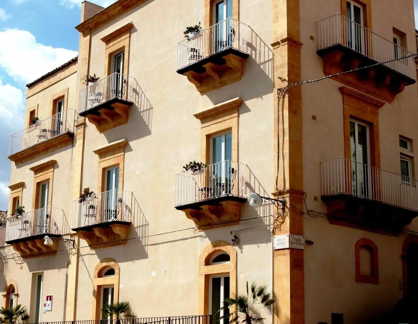 Hotel La Dimora Di Piazza Carmine Ragusa