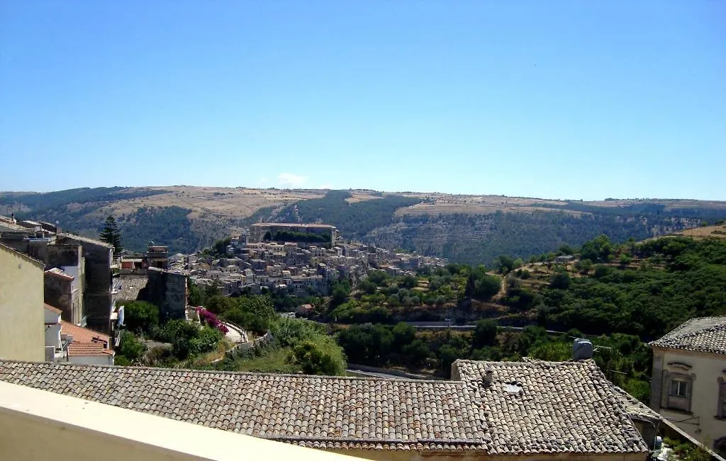 Hotel La Dimora Di Piazza Carmine Ragusa