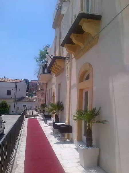 Hotel La Dimora Di Piazza Carmine Ragusa
