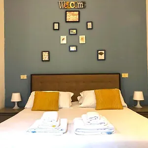 https://castel-morrone-apartment.it-lombardy.com