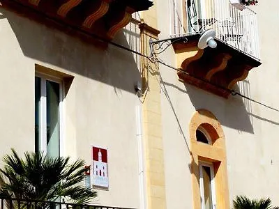 Hotel La Dimora Di Piazza Carmine Raguse